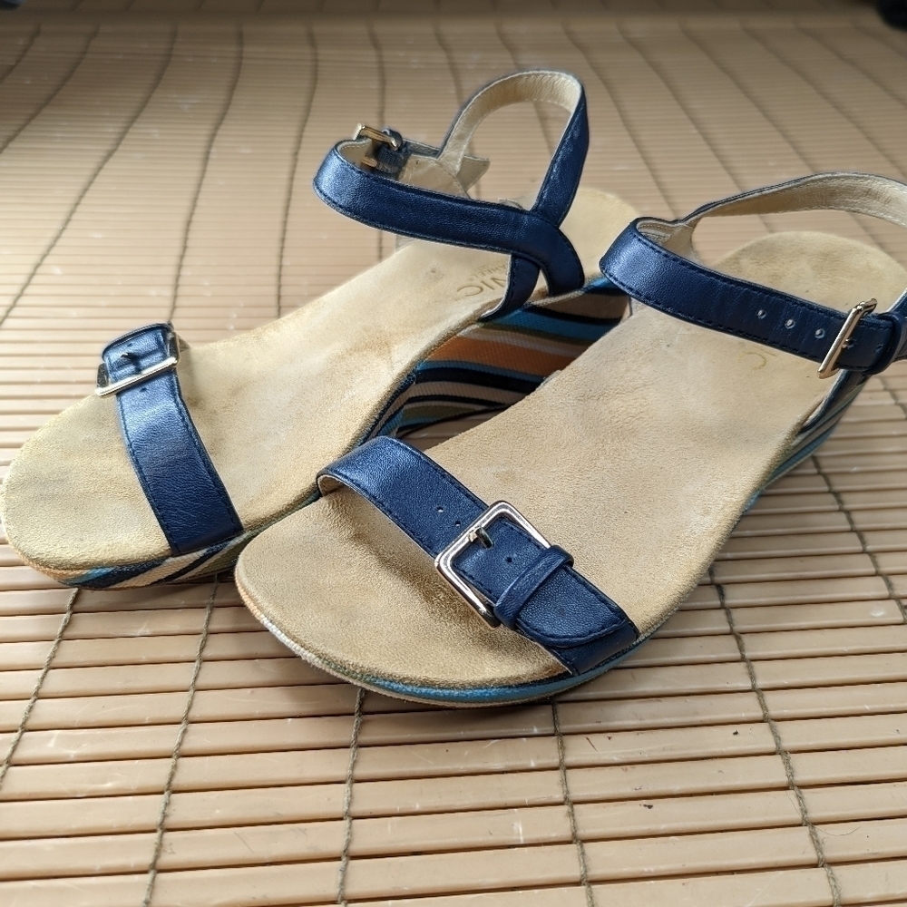 Vionic "Enisa" women's sz 5 open toe Orthotic Rainbow Platform two blue leather